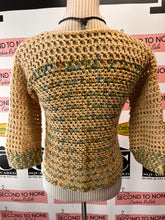 Charger l'image dans la galerie, Hand-Crochet Cropped Sweater (Size S/M)