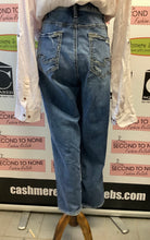 Charger l'image dans la galerie, Silver Jeans Boyfriend Style (Size 18/L29)