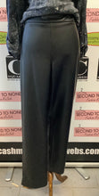 Charger l'image dans la galerie, Joseph Ribkoff Faux Leather Pants (Size 18)