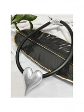 Load image into Gallery viewer, Short Rope Heart Necklace (Only Gold Left!)