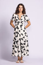 Charger l'image dans la galerie, Printed Floral Maxi Dress