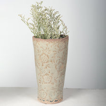 Cargar imagen en el visor de la galería, Jarrón de ceramica