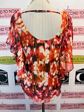 Cargar imagen en el visor de la galería, Guess Watercolour Blouse (Size S)