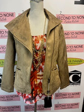 Load image into Gallery viewer, NWT Genuine Suede Jacket (Size S)
