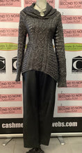 Cargar imagen en el visor de la galería, Jersey Nine West Vintage con cuello vuelto (Talla S)
