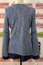 Cargar imagen en el visor de la galería, Top de capa azul marino (M)