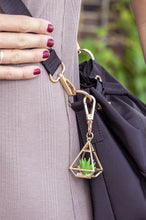 Charger l'image dans la galerie, Kedzie Bag Charms (Seulement 8 styles restants !)