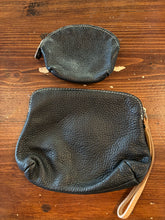 Load image into Gallery viewer, Roots Wristlet &amp; Coin Purse
