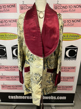 Load image into Gallery viewer, Vintage Smoking Jacket (Size M/L)
