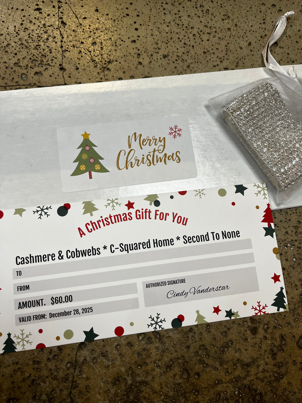Chèque-cadeau promotionnel de Noël (2 dénominations disponibles)