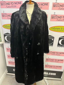 Genuine Fur Coat (Size L)