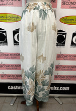 Load image into Gallery viewer, NWT Made in Italy Tan &amp; Teal Outfit Set (Size M/L)
