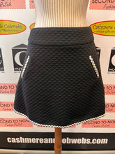 Cargar imagen en el visor de la galería, NWT Molly Bracken Quilted Jacket &amp; Skirt Set (Size S)
