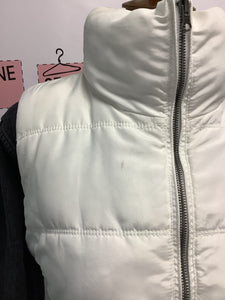 Old Navy White Puffer Vest (Size L)