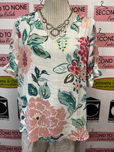 Load image into Gallery viewer, Loft Floral Top (Size S)
