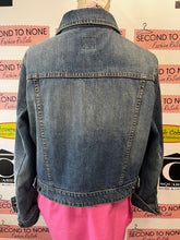 Cargar imagen en el visor de la galería, JCP Classic Denim Jacket (Size XL)
