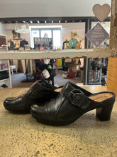 Load image into Gallery viewer, Clark’s Black Leather Clogs (Size 10)

