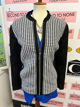 Load image into Gallery viewer, Houndstooth Jacket (Size L)
