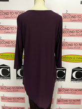 Load image into Gallery viewer, Red Coral Purple Tunic (Size M)
