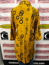 Load image into Gallery viewer, Circles Open Tunic Top (2 Colours)
