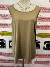 Load image into Gallery viewer, NWT Basic Beige Tank (Size 14/16)
