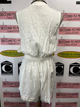 Load image into Gallery viewer, A New Day Linen Romper (Size M)
