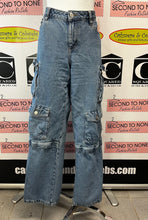 Cargar imagen en el visor de la galería, Garage Multi Pocket Denim Cargo Pants (Size 9)

