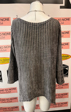 Cargar imagen en el visor de la galería, Kleio Grey Ribbed Tunic (Size M)
