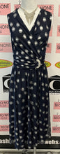 Load image into Gallery viewer, Laura Plus Navy &amp; Sparkly Dress (Size 14W)
