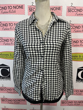 Cargar imagen en el visor de la galería, Ralph Lauren B&amp;W Houndstooth Cotton Blouse (Size PXL)
