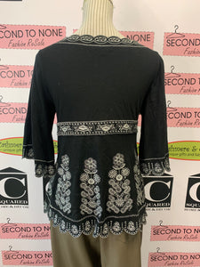 BCBG Embroidered Top (Size M)
