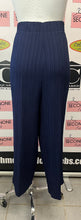 Load image into Gallery viewer, Jones New York Navy Crinkle Set (Size L)
