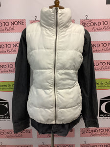 Old Navy White Puffer Vest (Size L)