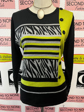 Cargar imagen en el visor de la galería, Lime Green Zebra Print Top

