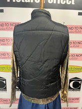 Load image into Gallery viewer, Just Basic Puffer Vest (Size L)
