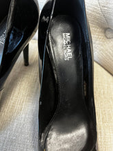 Load image into Gallery viewer, Michael Kors Patent-Leather Heels (Size 71/2)
