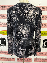 Charger l'image dans la galerie, Laura Navy Floral Blouse (Size M)
