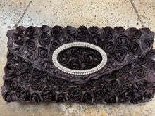 Cargar imagen en el visor de la galería, Brown Rosette Clutch
