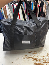 Charger l'image dans la galerie, Joseph Ribkoff Duffel Bag
