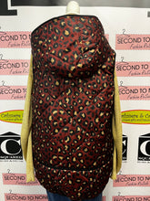 Load image into Gallery viewer, Made in Italy Animal Print Vest (One Size)

