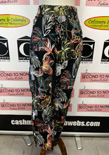 Charger l'image dans la galerie, Love &amp; Legend Monstera Jeans (Size 12)
