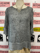 Load image into Gallery viewer, Made in Italy 100% Linen Top (Size L)
