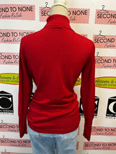 Load image into Gallery viewer, Worthington Red Turtleneck (Size M)
