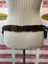 Cargar imagen en el visor de la galería, Levi Strauss Woven Leather Belt (Size XL)
