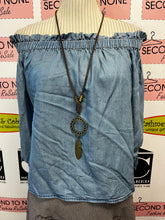 Charger l'image dans la galerie, Denim Off The Shoulder Top (Size S)
