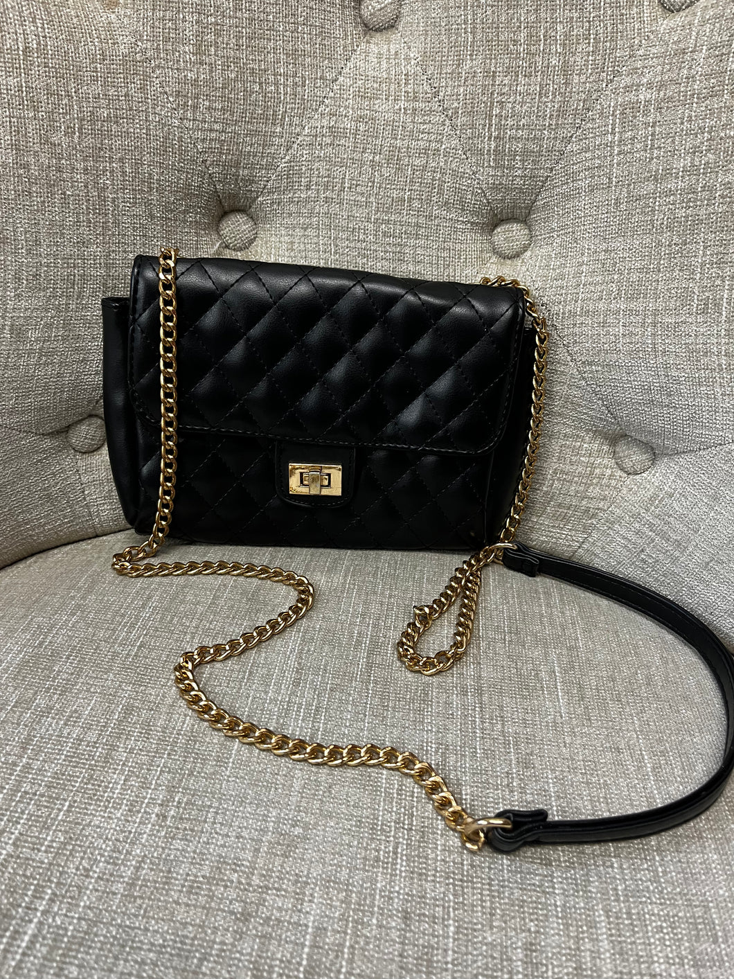 Quilted Chain Crossbody