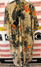 Cargar imagen en el visor de la galería, Modena Floral Kimono Cover Up (One Size)
