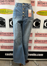 Load image into Gallery viewer, ReGeneration Button Fly Flared Jeans (Size 11 x 30)
