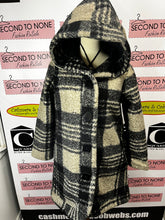 Cargar imagen en el visor de la galería, Black Plaid Teddy Bear Coat
