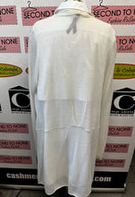 Load image into Gallery viewer, Penningtons White Cardigan (Size 1X)
